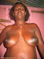    CHICA DIMITRIA   